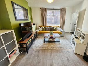 Lounge- click for photo gallery